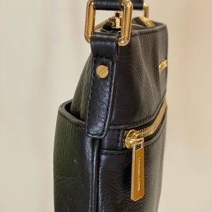 Michael Kors messenger crossbody black leather bag
